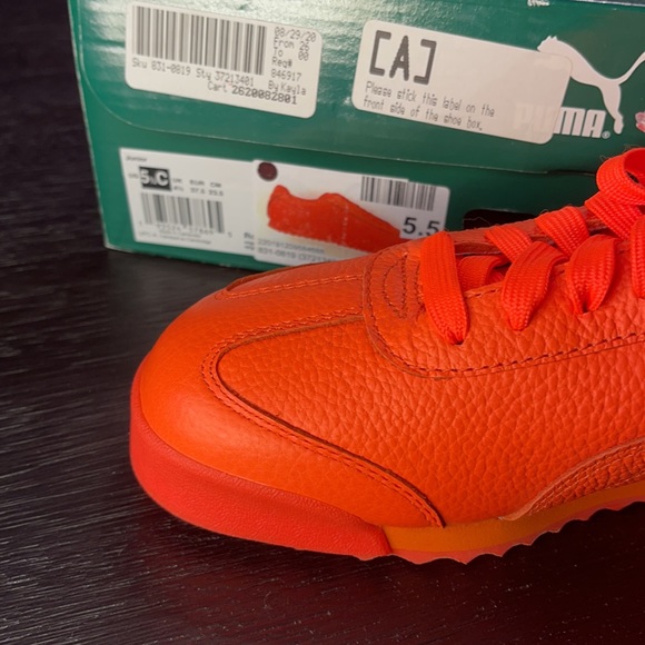NWOT Puma Shoes - Picture 3 of 4